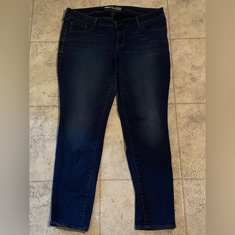 Old Navy Rockstar Skinny Jeans like new